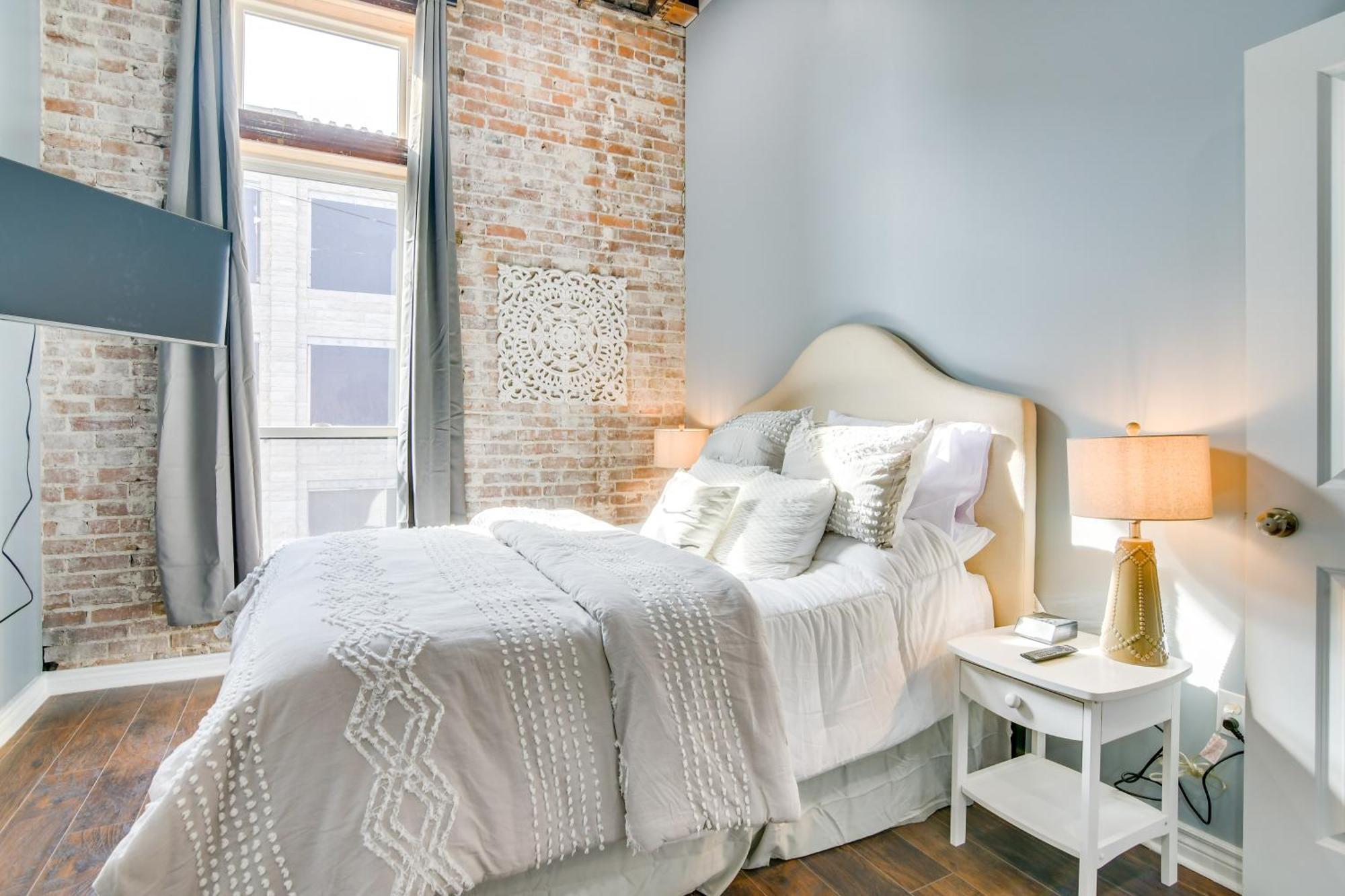 Dtwn Loft In The Heart Of Monett Pets Welcome! 外观 照片