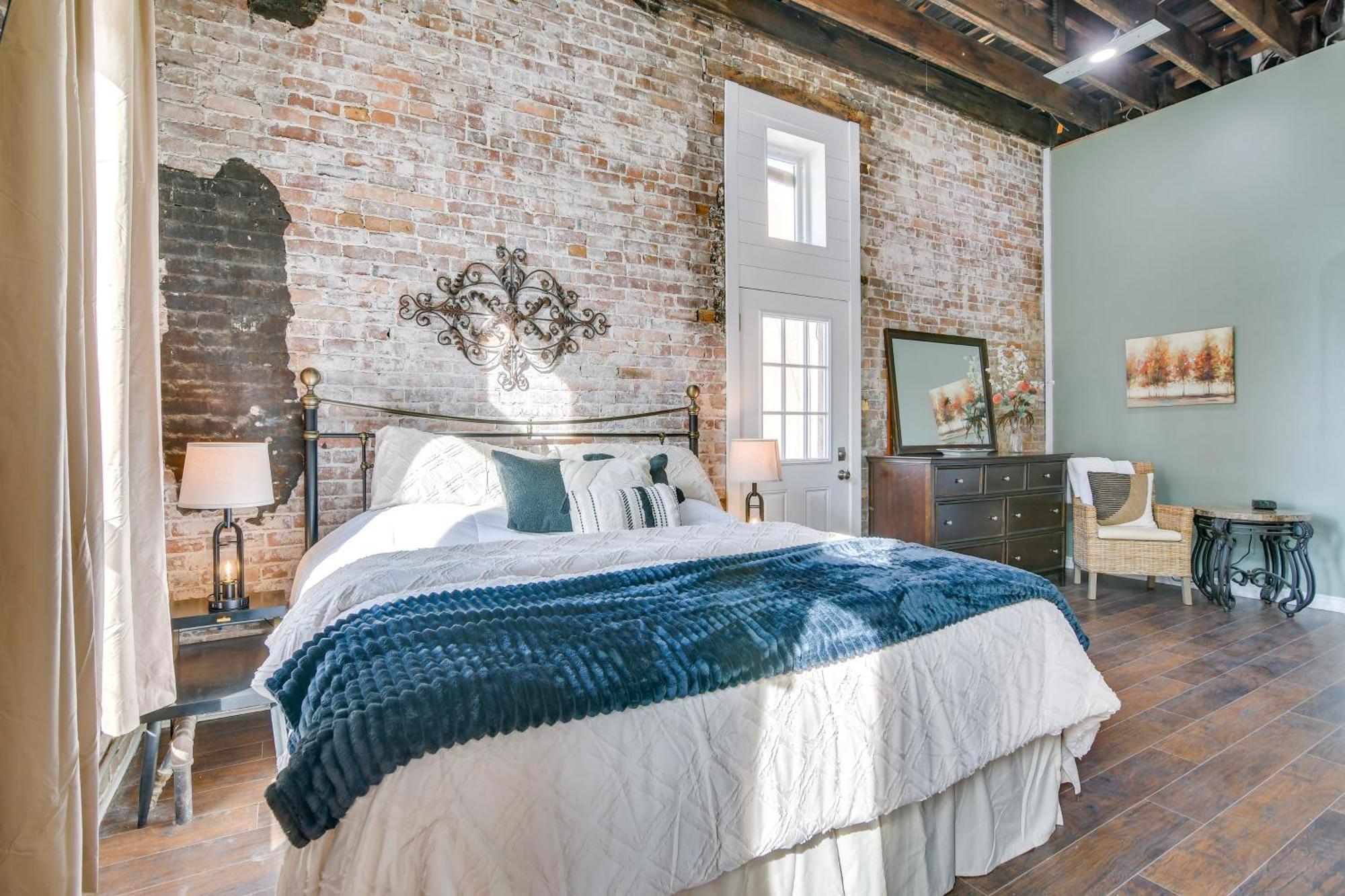 Dtwn Loft In The Heart Of Monett Pets Welcome! 外观 照片