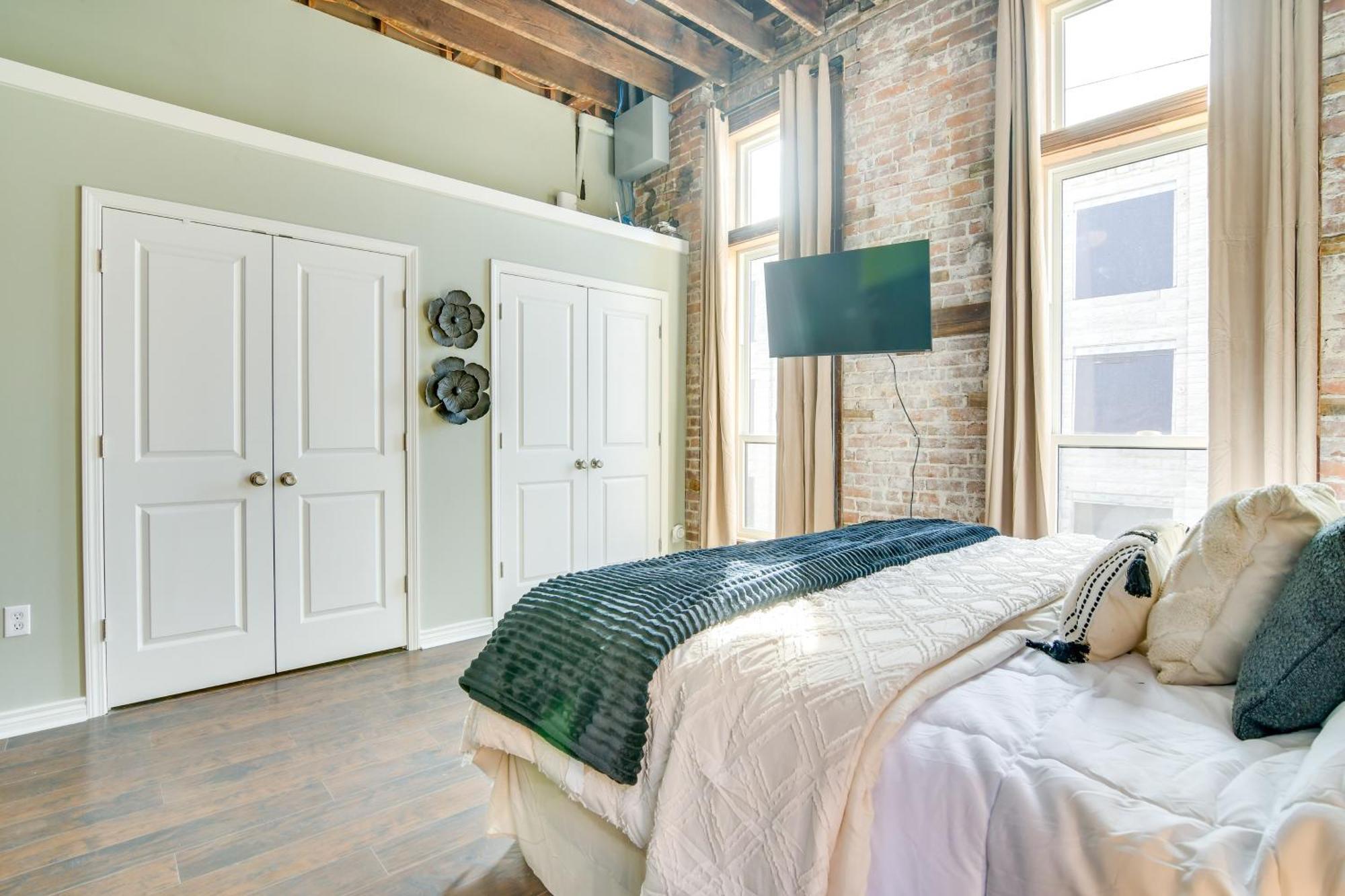 Dtwn Loft In The Heart Of Monett Pets Welcome! 外观 照片